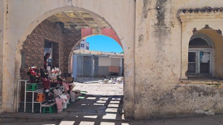 “البلاصا الجديدة” تطوي فصول سوق شعبي عريق وتترقب ورش التأهيل المنشود