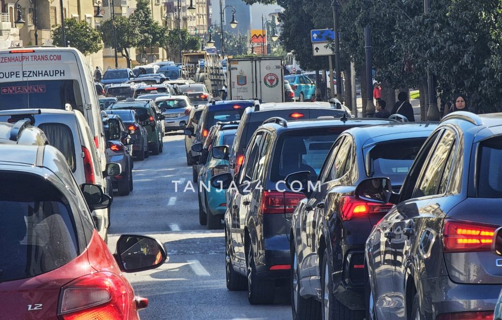 طنجة تراهن على قرارات تخطيط جديدة لتوسيع الطرق وتجاوز أزمة المرور