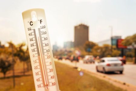 تصل لـ 46 درجة.. الأرصاد تتوقع موجة حر بعدد من المناطق من الاثنين للأربعاء
