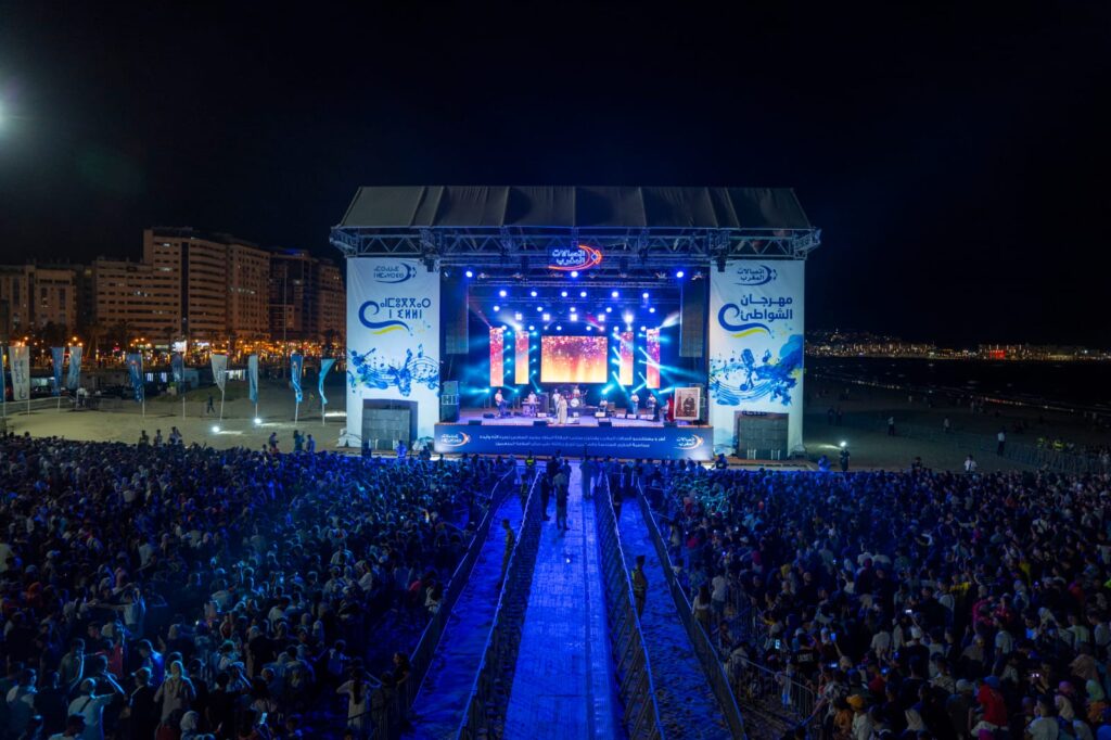 مهرجان الشواطئ لاتصالات المغرب: مبادرة فنية ومواطنة تعزز التفاعل الثقافي الصيفي