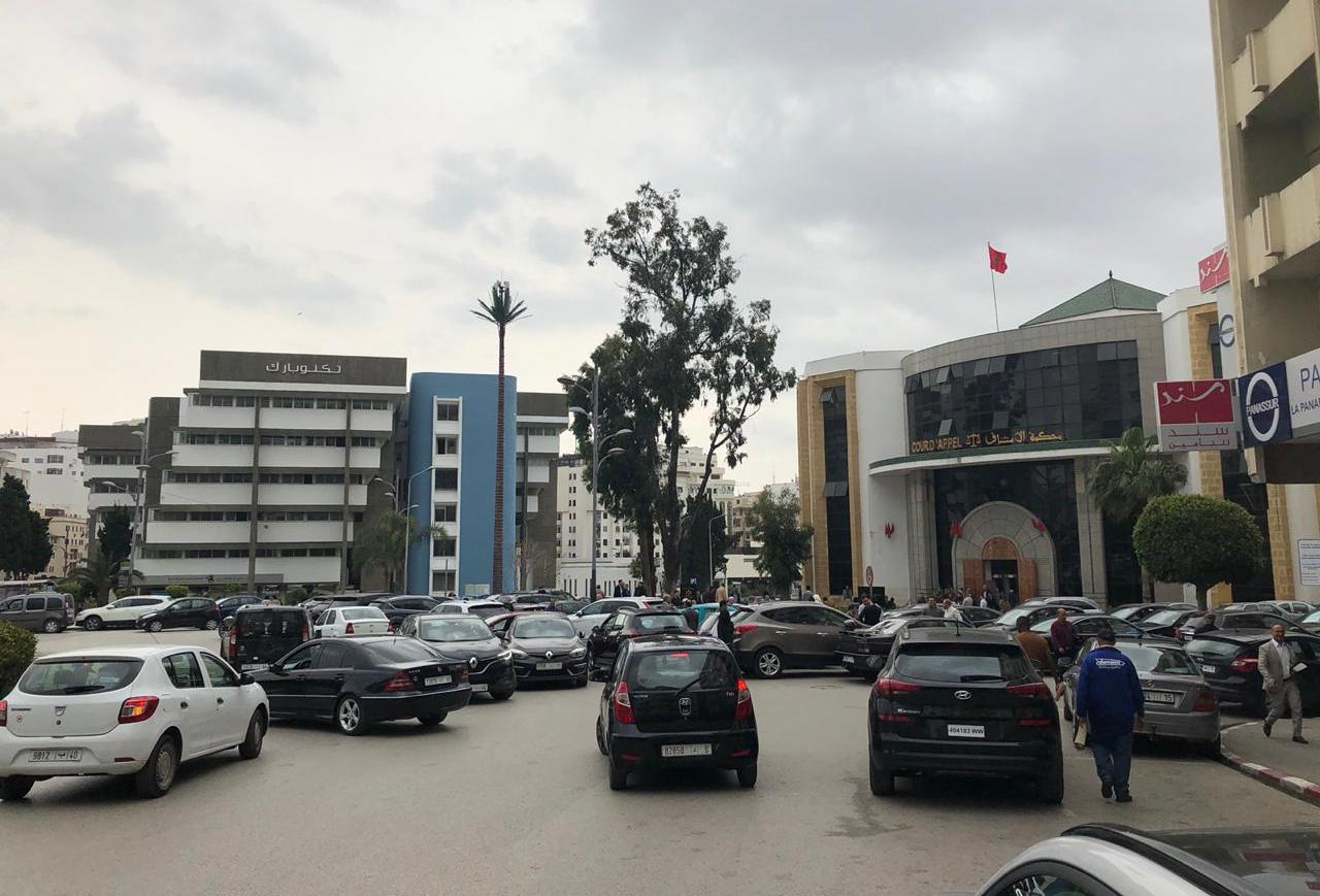 الضرائب تفتح ملف تجارة السيارات المستعملة في الفضاءات العمومية بجهة طنجة الضرائب تفتح ملف تجارة السيارات المستعملة في الفضاءات العمومية بجهة طنجة