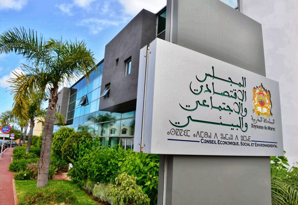 تمويل هش وتنسيق غائب.. المجلس الاقتصادي يكشف أعطاب منظومة البحث العلمي بالمغرب