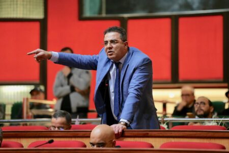 “رخص الحمامي” تضع شرعية قرارات الماضي أمام عجز مساطر التسوية في الحاضر بكبرى مقاطعات المغرب