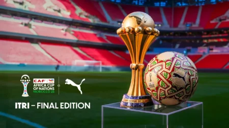 نسخة ذهبية من كرة “إتري” تزين نهائي كأس إفريقيا بين المغرب والسنغال
