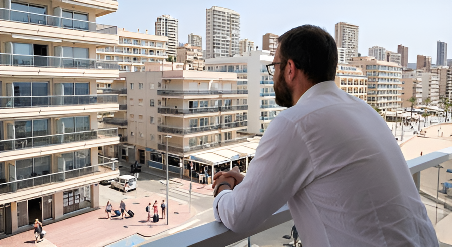 إلى أين تتجه سوق العقار في مدينة طنجة مع اقتراب موسم الصيف
