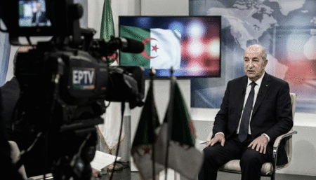 تبون يتفادى الحديث عن الصحراء ويركز على التوازن بين القوى الكبرى