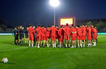المنتخب الوطني يجري أول حصة تدريبية له تحت إشراف المدرب الجديد محمد وهبي