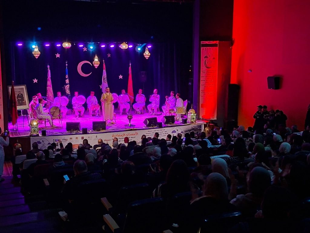 الأمسيات الدينية الرمضانية تضفي أجواء روحانية على أماسي الحسيمة