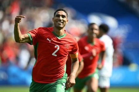 حكيمي، ممتنون للماضي ومركزون على مونديال 2026 مع وهبي