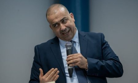 تشويش مفتعل وعزلة تنظيمية يقوضان آمال بولعيش لنيل تزكية الانتخابات