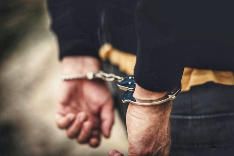 طنجة.. توقيف مواطن عماني مبحوث عنه دوليا بتهمة النصب والاحتيال